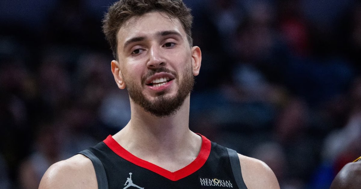 Sengun se desculpa publicamente após ofender a árbitra Jenna Reneau