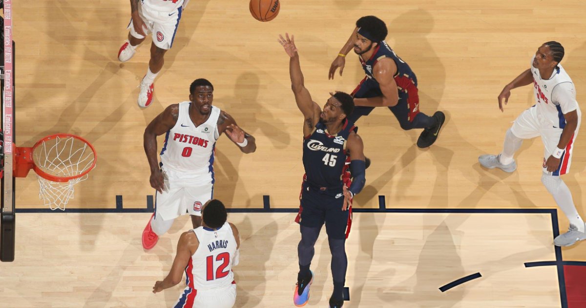 Onde assistir NBA hoje Playoffs - domingo (17/05/2026)