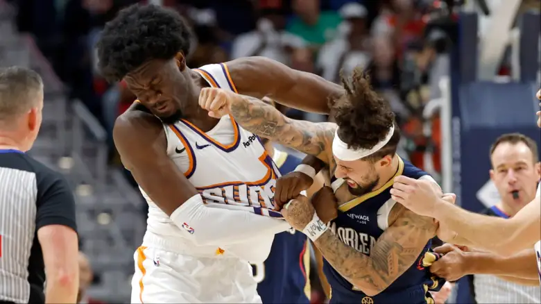 Jose Alvarado e Mark Williams Suspensos Após Briga em Jogo da NBA