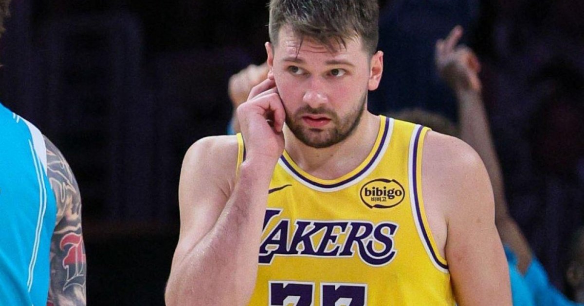 Luka Doncic Fora Contra Blazers por Lesão na Virilha