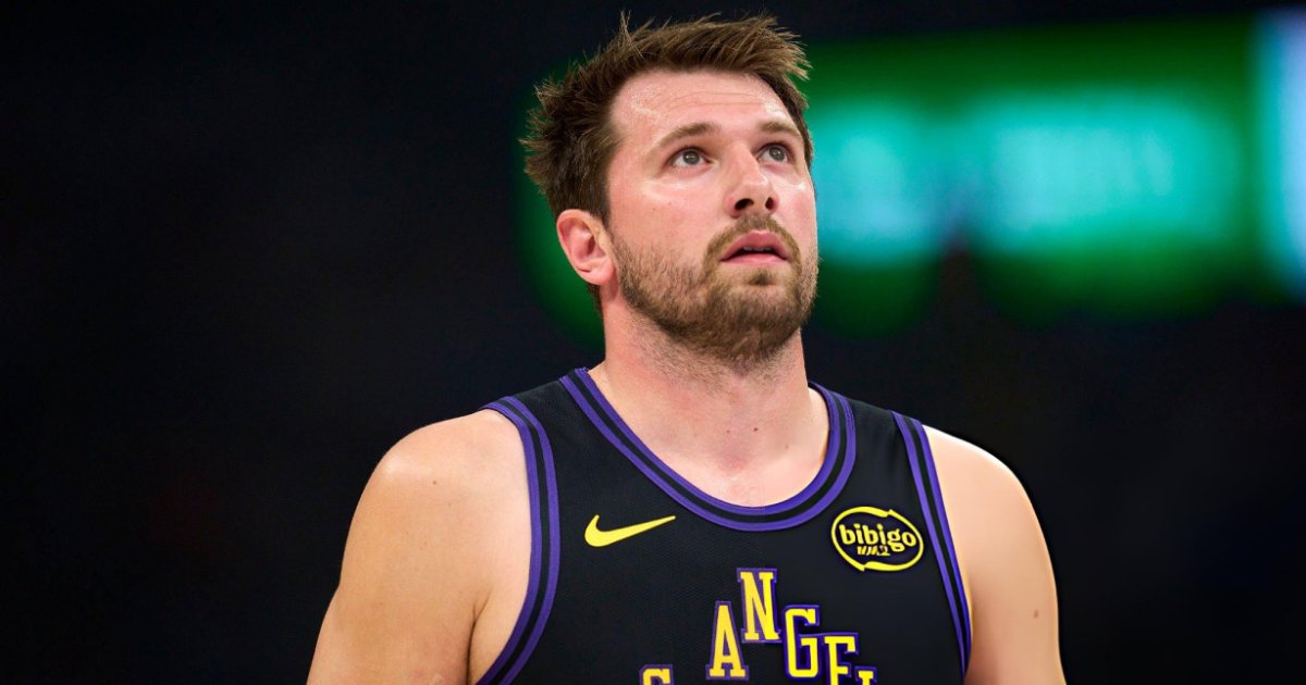 Com lesão na coxa, Luka Doncic vai à Europa e vira dúvida para os playoffs