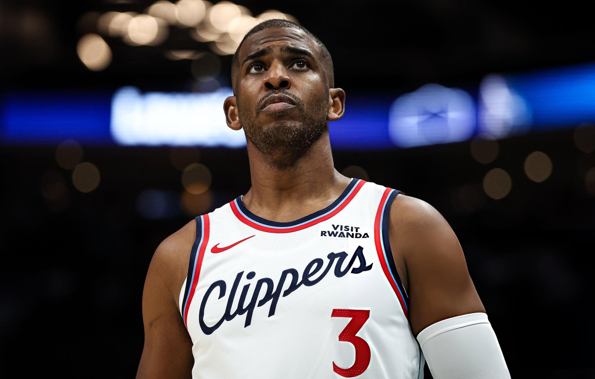 Chris Paul É dispensado pelos clippers