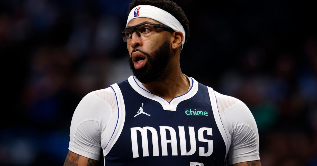 Anthony Davis Fora da Temporada, devido a cirurgia na mão