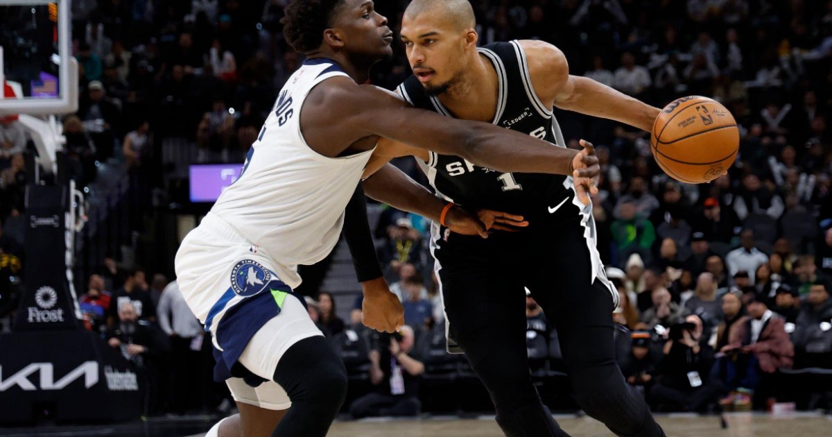 Wembanyama brilha, ofusca show de Edwards, e Spurs vencem Timberwolves