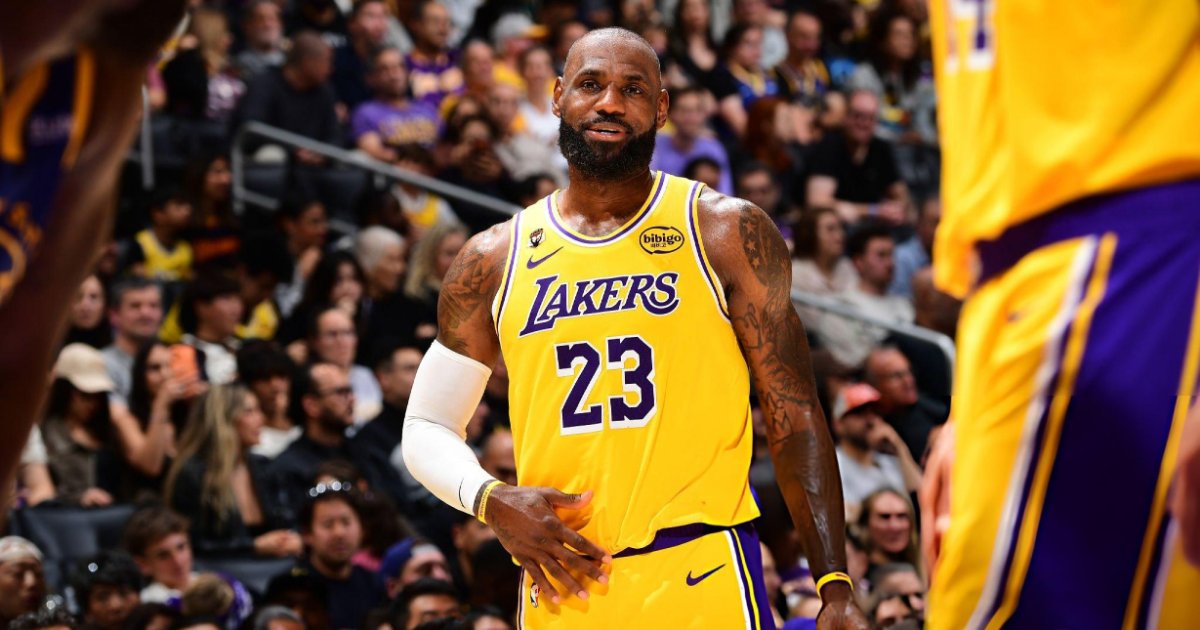 LeBron comanda vitória do Lakers sobre o Warriors