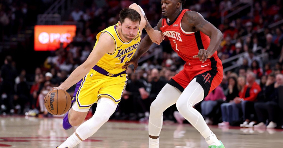 Luka Doncic comanda e Lakers batem Rockets